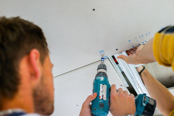 Guter Preis Antifasergipsplatten-Blätter des mehltau-12mm, gewöhnlicher Gipskarton für Hotel-Bibliothek Online