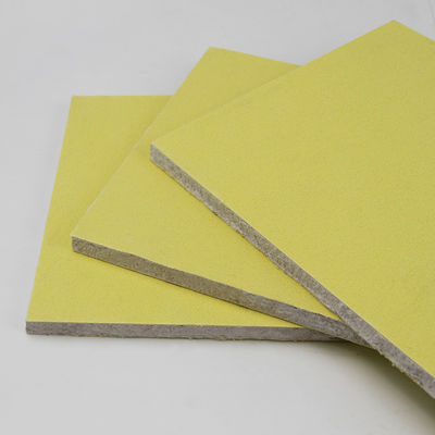 Guter Preis Dauerhafte verstärkte 9mm Gips-Deckenplatte spitzte sich Rand für Decken-Dekoration zu Online