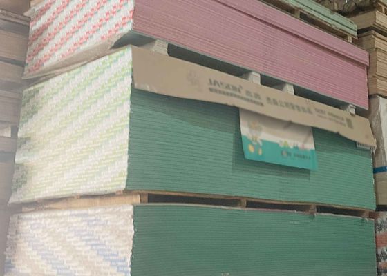 Guter Preis 9.5Mm/10.5Mm/12Mm Standard-Gipsplatte Schimmelwiderstand Innendekoration Gipsplatte Online