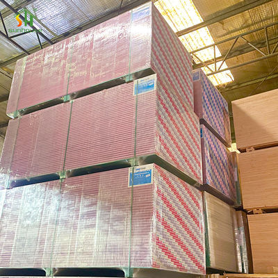 Guter Preis Klasse A1 nicht brennbare feuerbeständige Gipskartonplatte mit 60-120 Minuten Feuerwiderstand und verstärktem Glasfaserkern Online